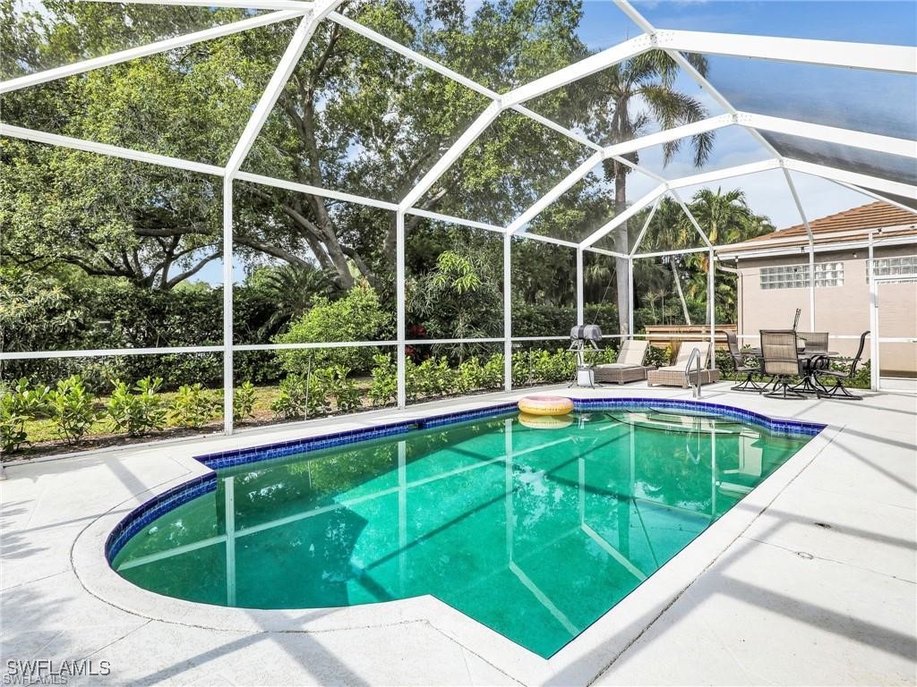 3 Bed Pool Home for Sale in Cedar Creek, photo 17