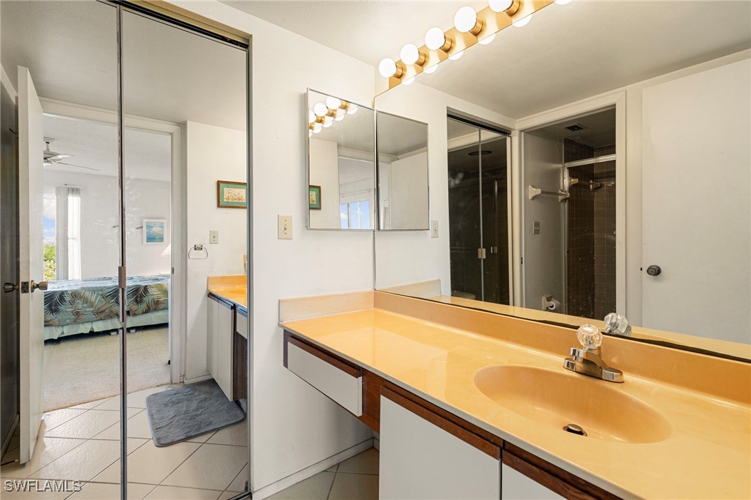 2 Bed Waterfront Home for Sale in Marco Island, photo 17