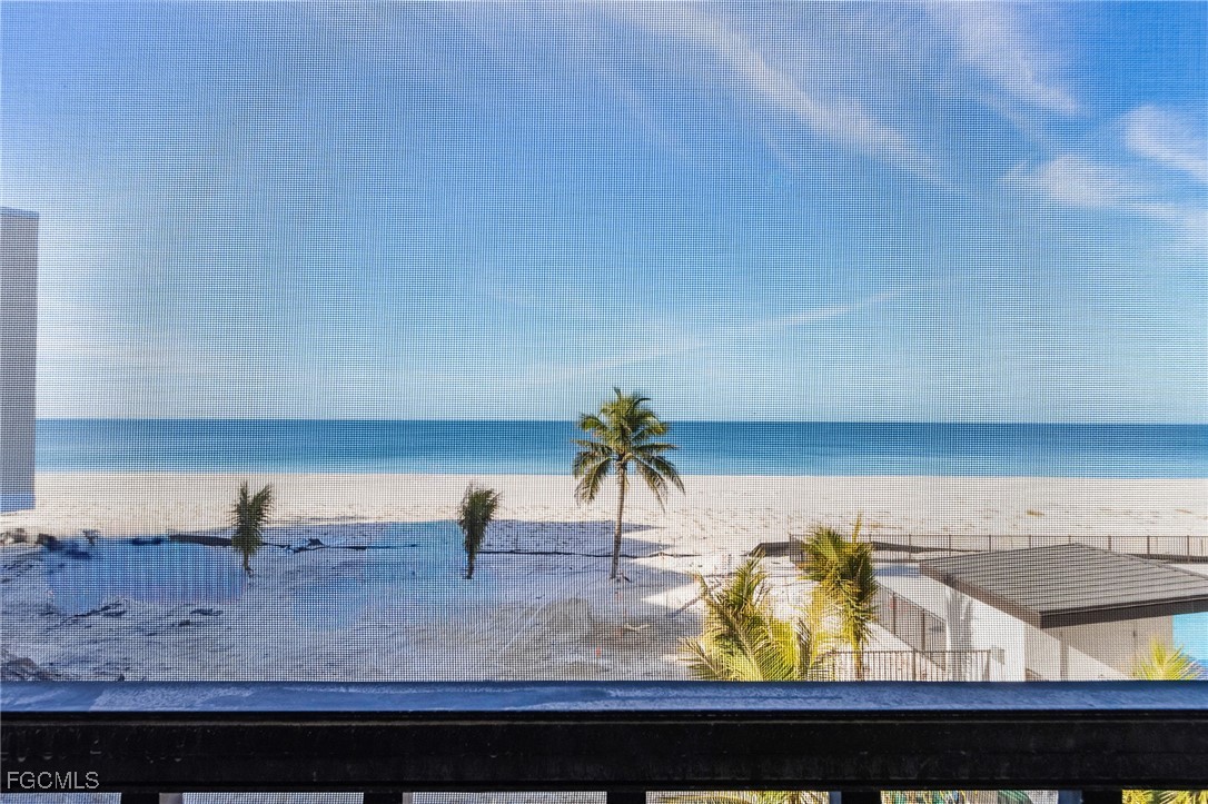 2 Bed Waterfront Home for Sale in Seascape Condo, FL — photo 17