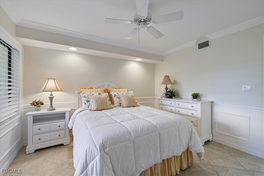 2 Bed Condominium for Sale in Pines, FL, $275,000 — photo 17