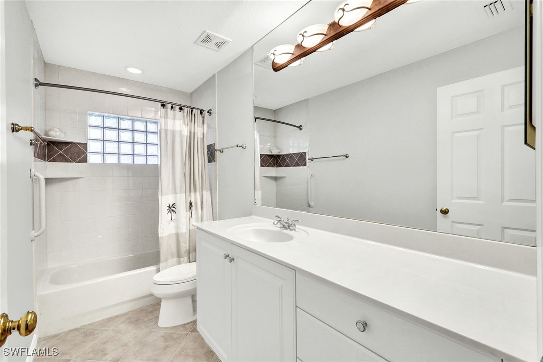 3 Bed Pool Home for Sale in Naples, photo 17