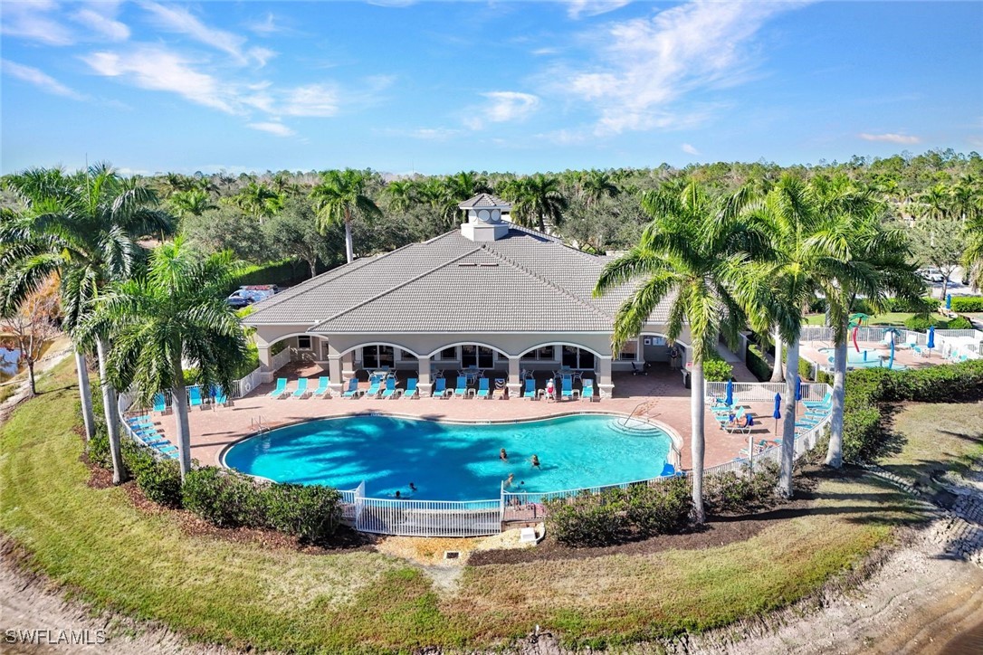 3 Bed Condominium for Sale in Naples, FL, $284,000 — photo 17
