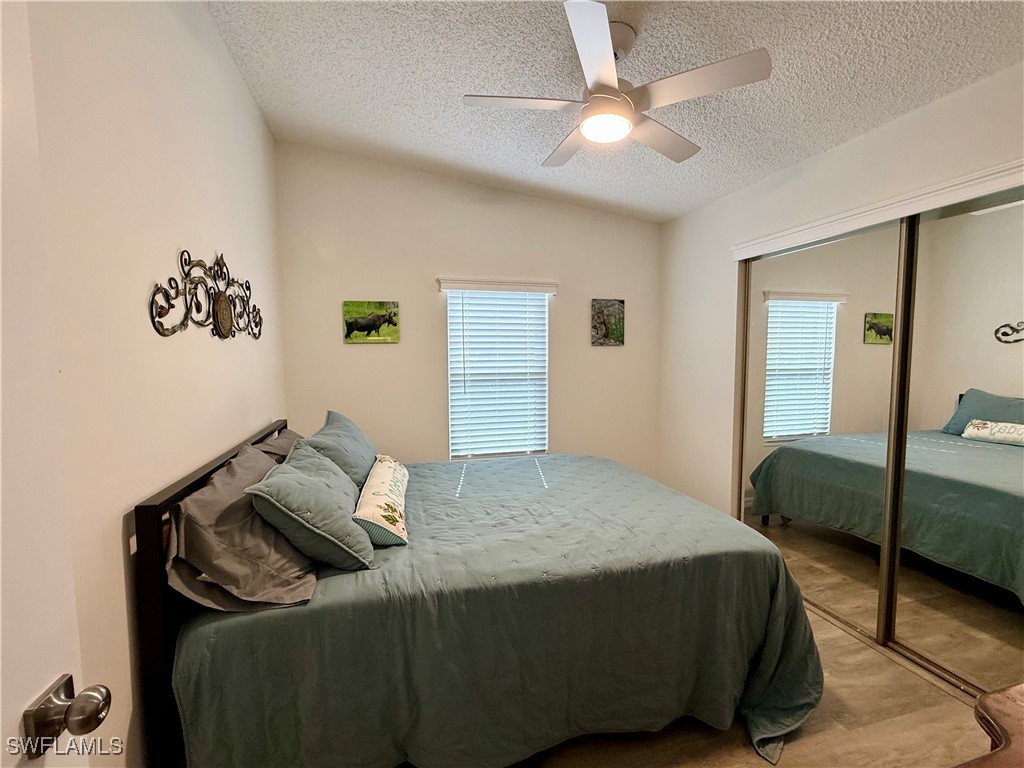 2 Bed ManufacturedHome for Sale in Naples, FL, $219,000 — photo 17