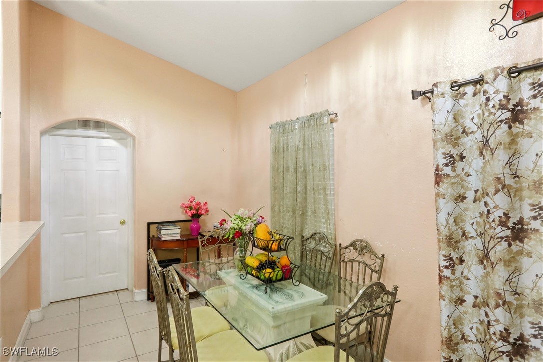 3 Bed SingleFamilyResidence for Sale in Naples, photo 17