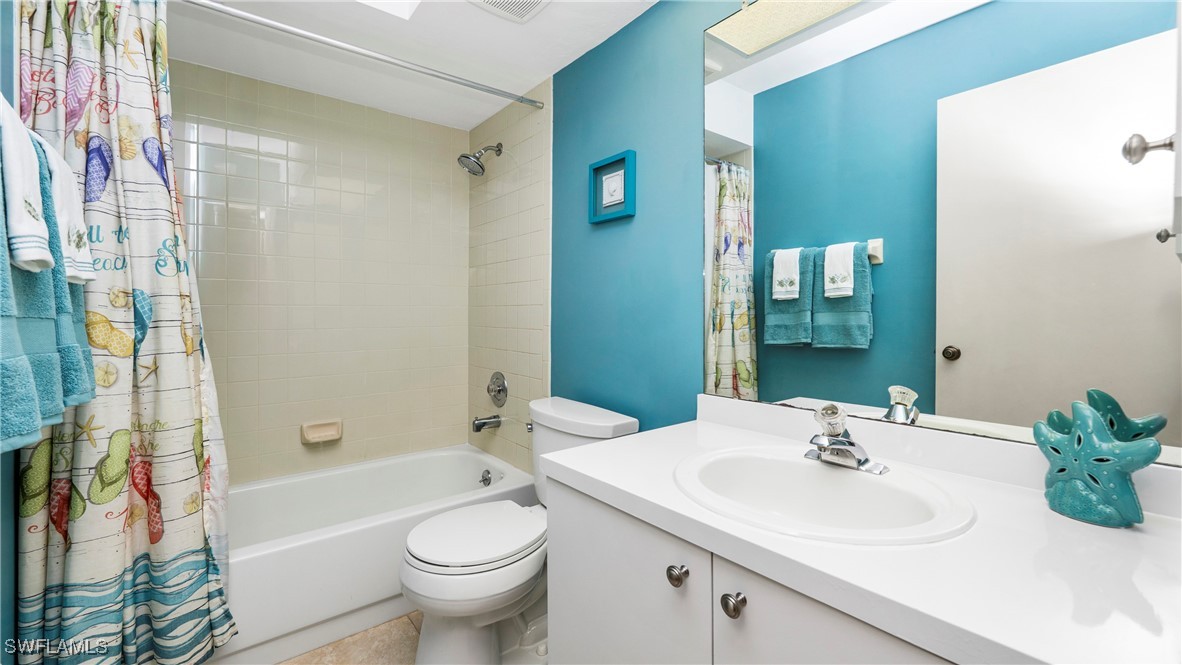 2 Bed Condominium for Sale in Naples, FL, $239,900 — photo 17