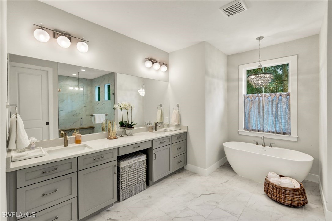 3 Bed Pool Home for Sale in Naples, photo 17