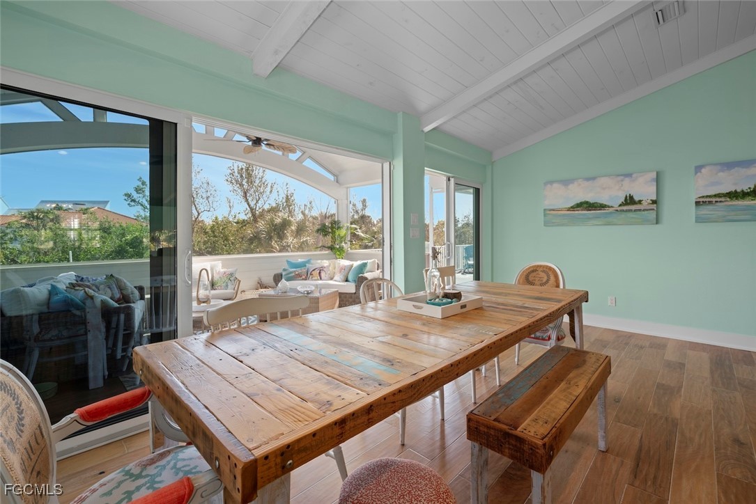 3 Bed Pool Home for Sale in Del Sega, photo 17