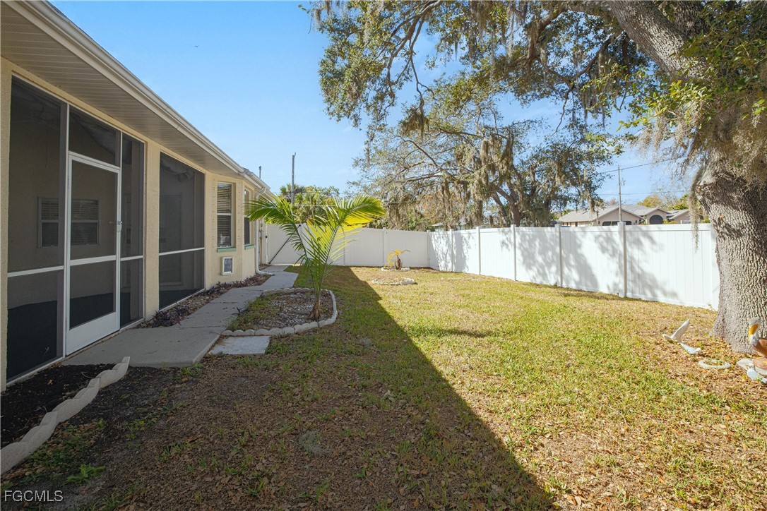 3 Bed SingleFamilyResidence for Sale in Port Charlotte, FL — photo 17