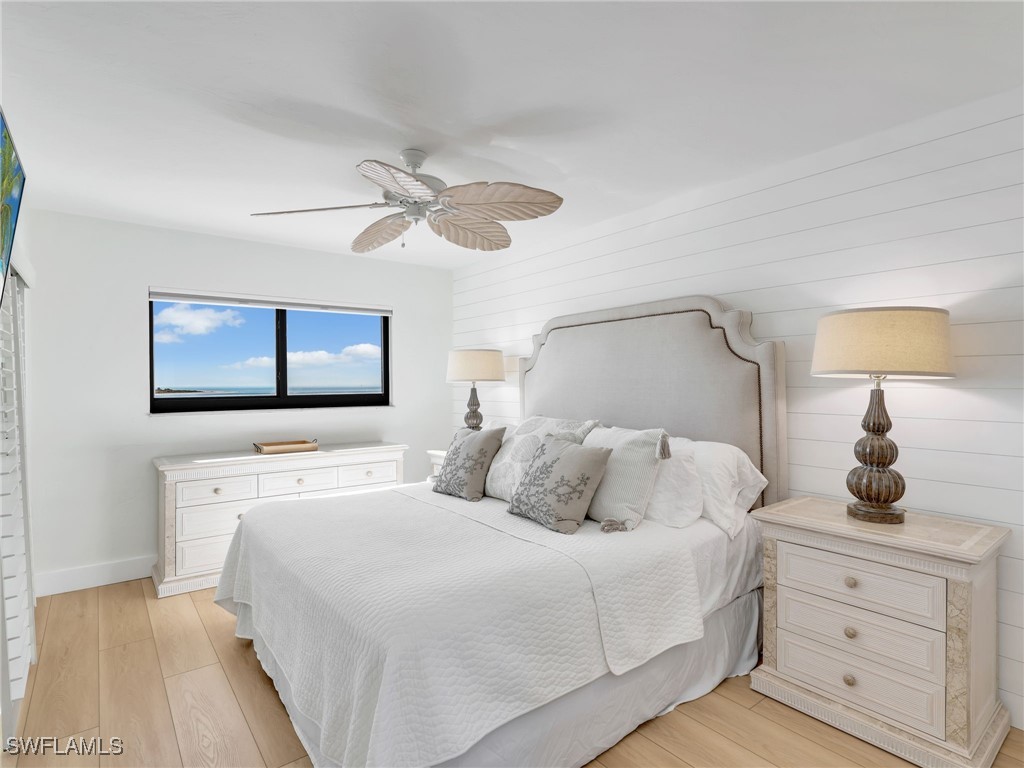 2 Bed Waterfront Home for Sale in Carlos Pointe, FL — photo 17