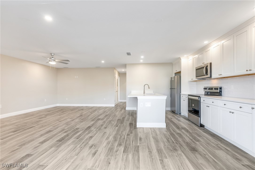 2 Bed Waterfront Home for Sale in Sanibel, photo 17