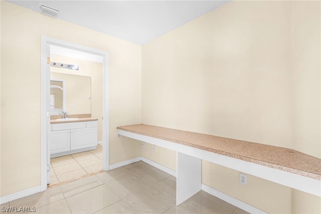 3 Bed SingleFamilyResidence for Sale in Cape Coral, FL — photo 17
