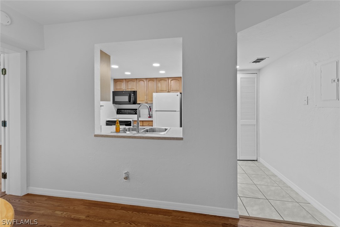 2 Bed Waterfront Home for Sale in Fort Myers, FL, $139,000 — photo 17