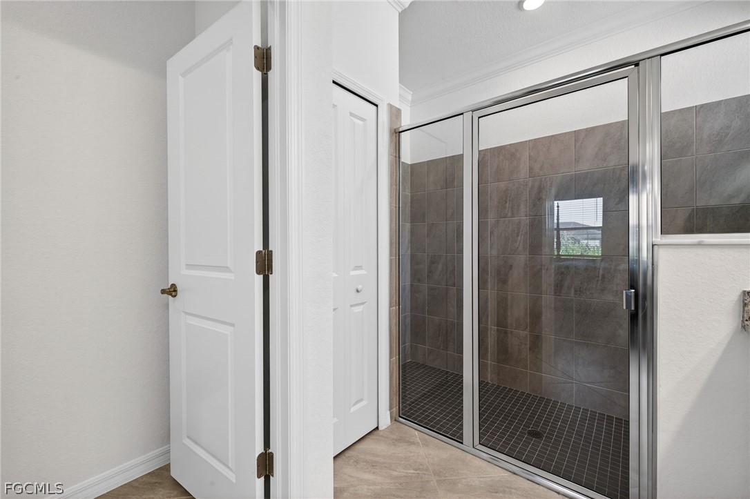 4 Bed SingleFamilyResidence for Sale in Portico, FL — photo 17