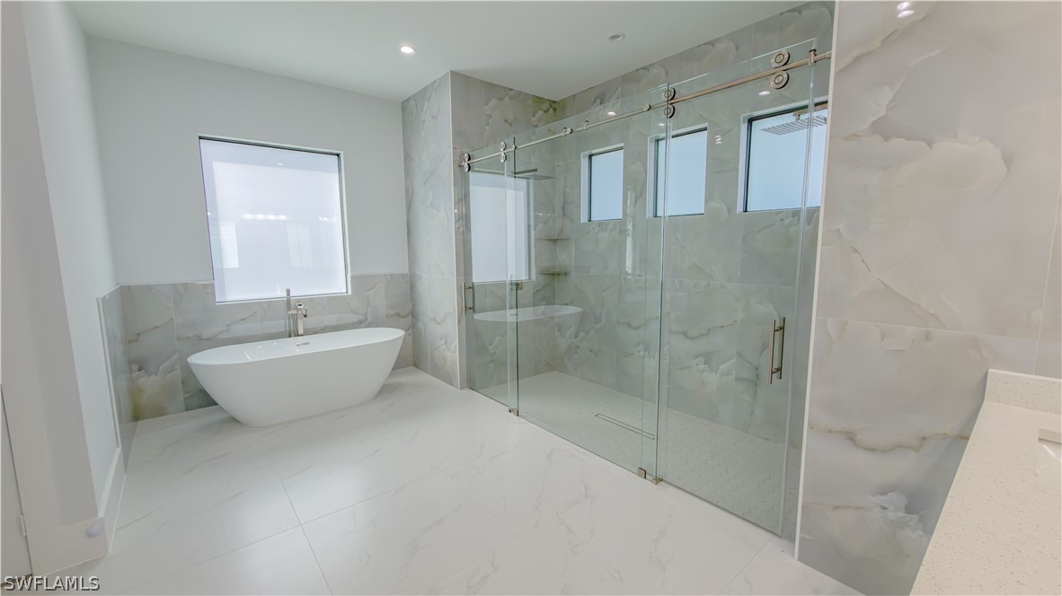 4 Bed SingleFamilyResidence for Sale in Naples, FL, $799,000 — photo 17