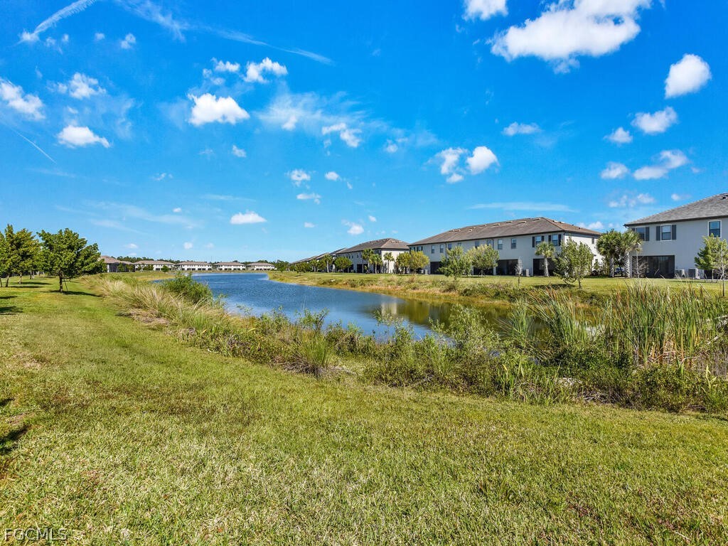 2 Bed Waterfront Home for Sale in Timber Creek, photo 17