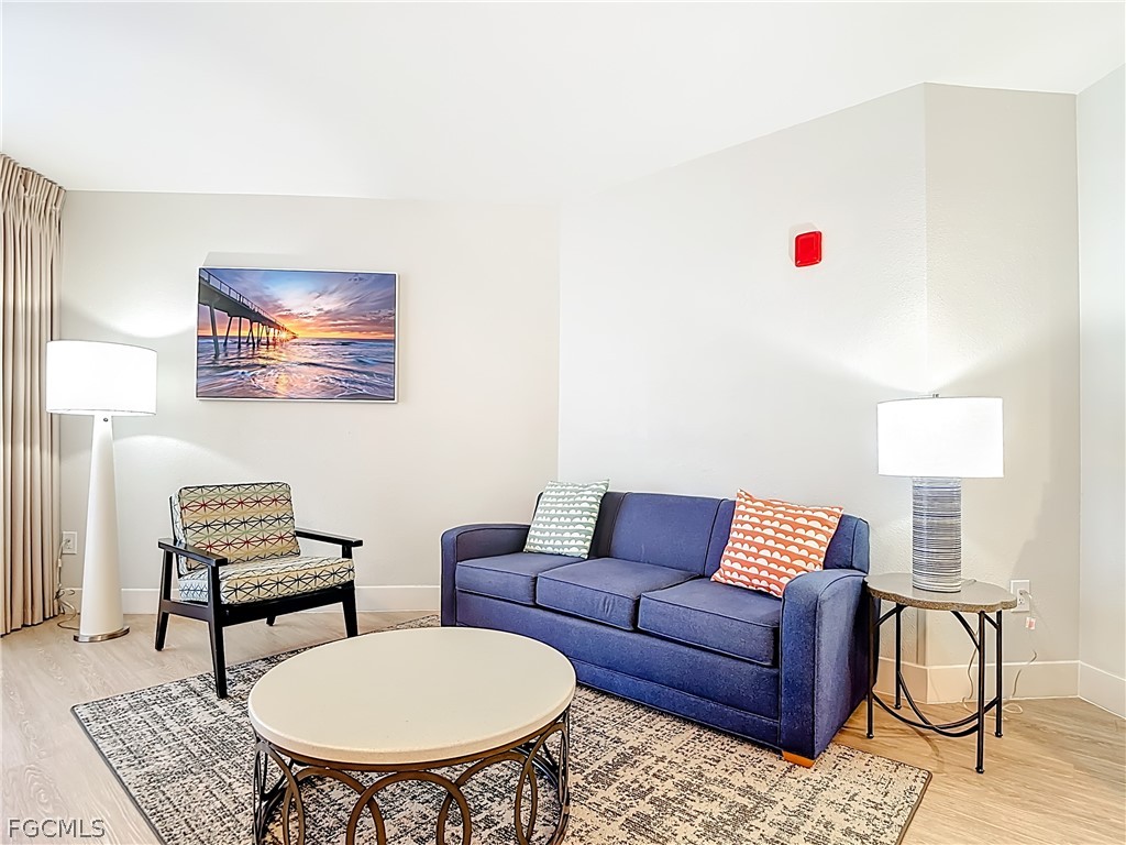 1 Bed Waterfront Home for Sale in White Sand Villas, photo 17