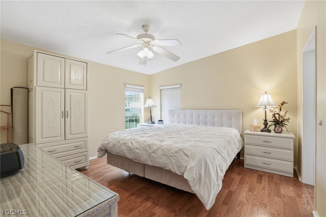 3 Bed ManufacturedHome for Sale in Riverwood, FL, $200,000 — photo 17