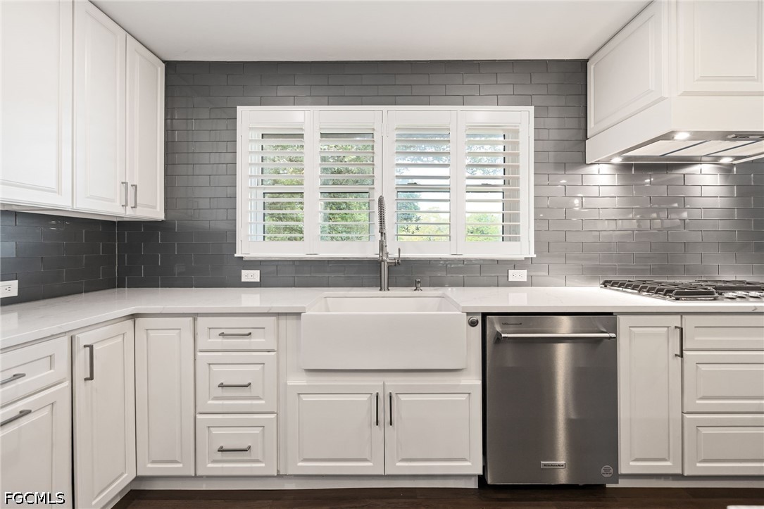 4 Bed SingleFamilyResidence for Sale in Buckingham, FL — photo 17