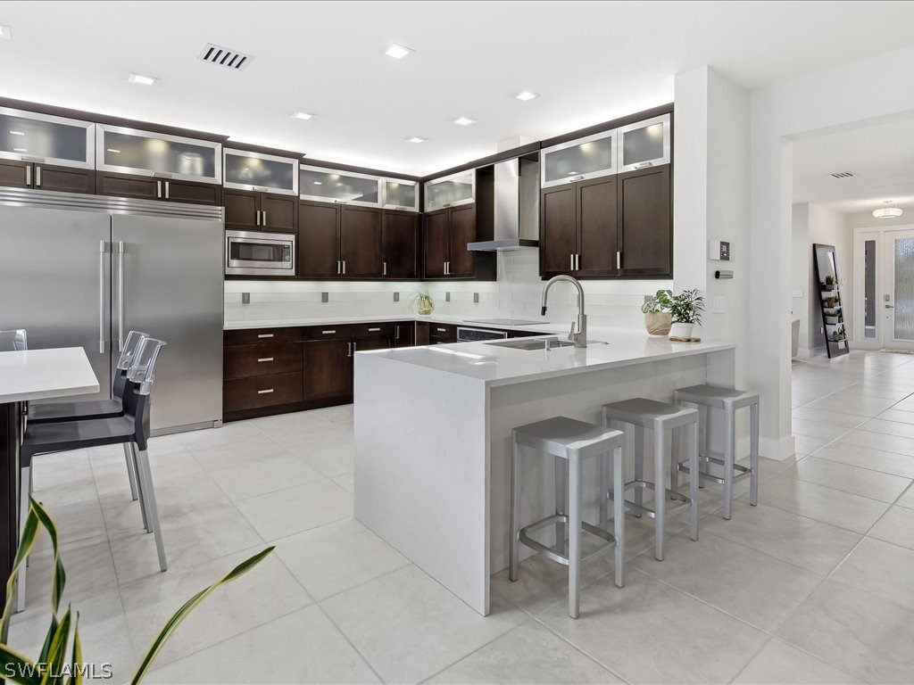5 Bed SingleFamilyResidence for Sale in Marbella Isles, photo 17