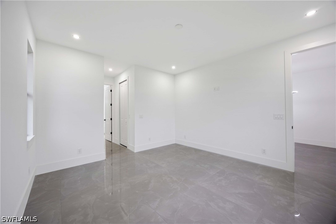 4 Bed SingleFamilyResidence for Sale in Lehigh Acres, photo 17