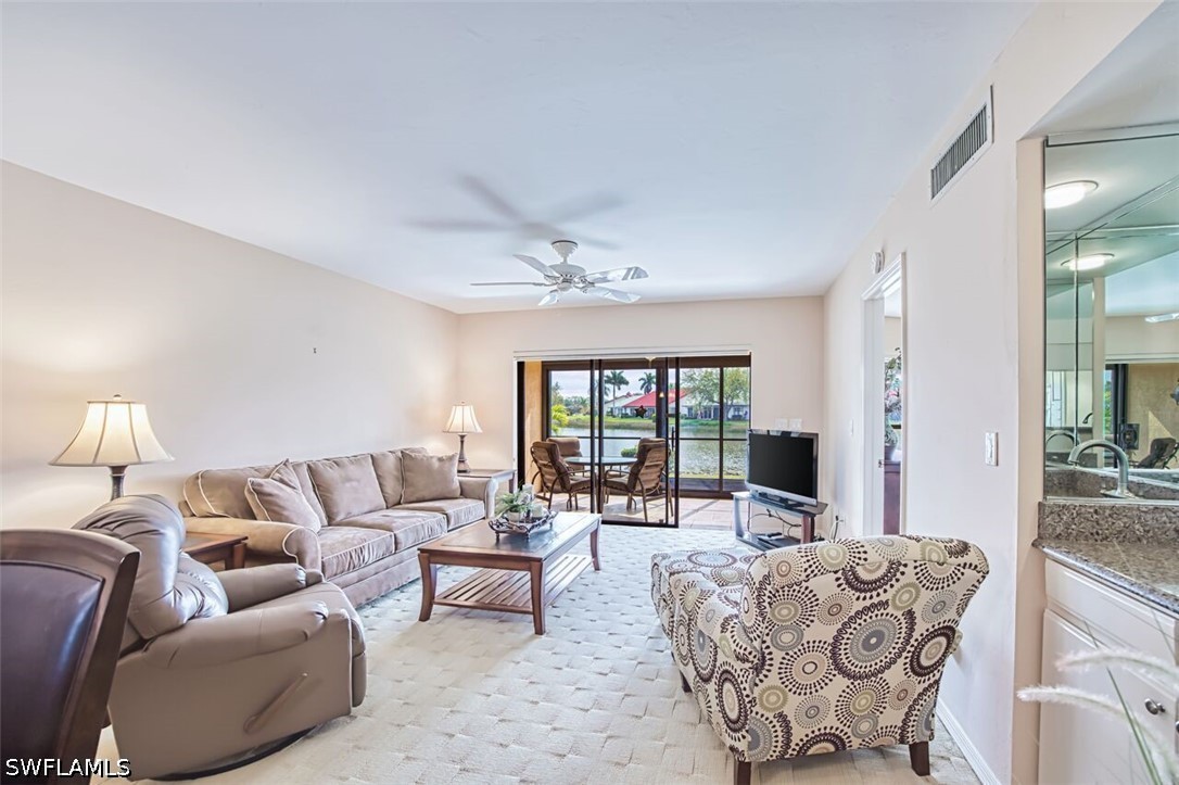 2 Bed Waterfront Home for Sale in Fort Myers, photo 17