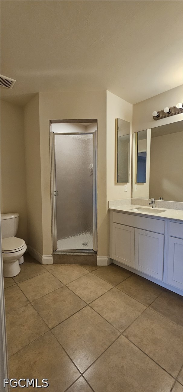 2 Bed Condominium for Sale in Cape Coral, FL, $149,900 — photo 17