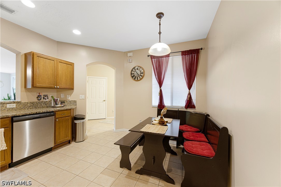 3 Bed Townhouse for Sale in Colonnade At Forum, FL, $289,000 — photo 17
