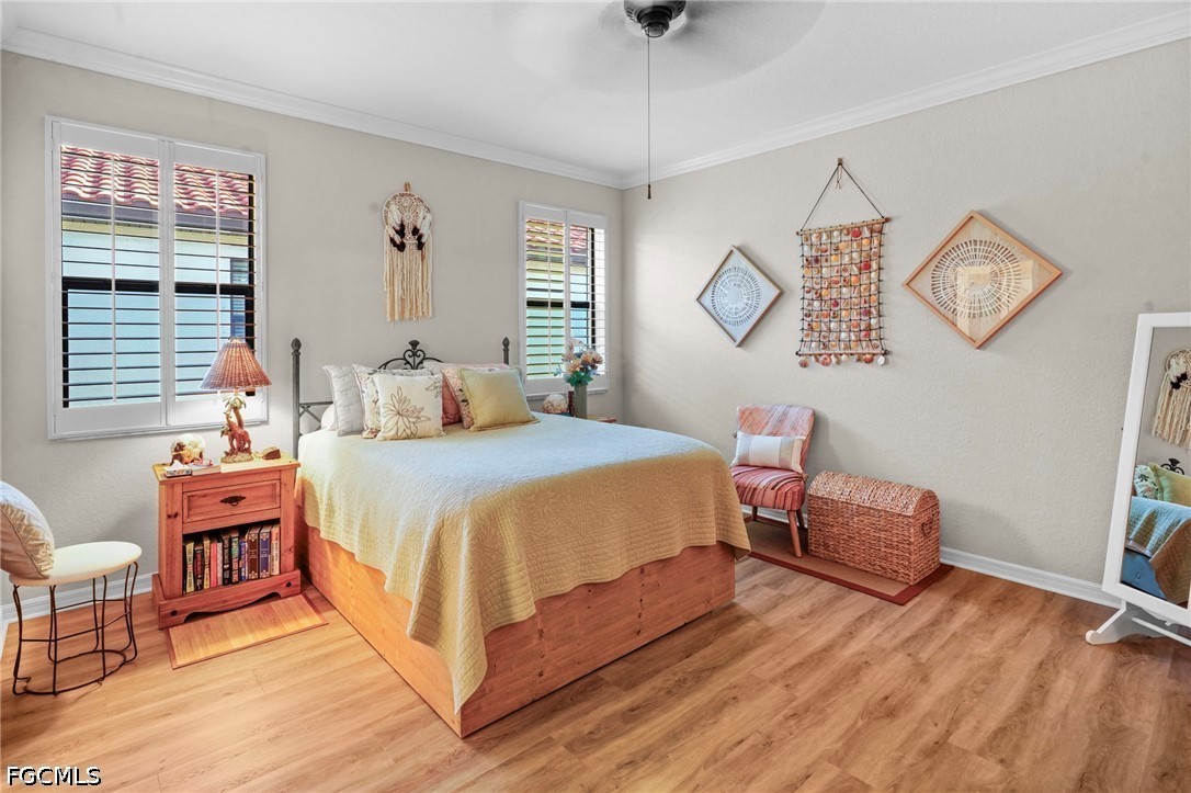 2 Bed Waterfront Home for Sale in Fort Myers, photo 17