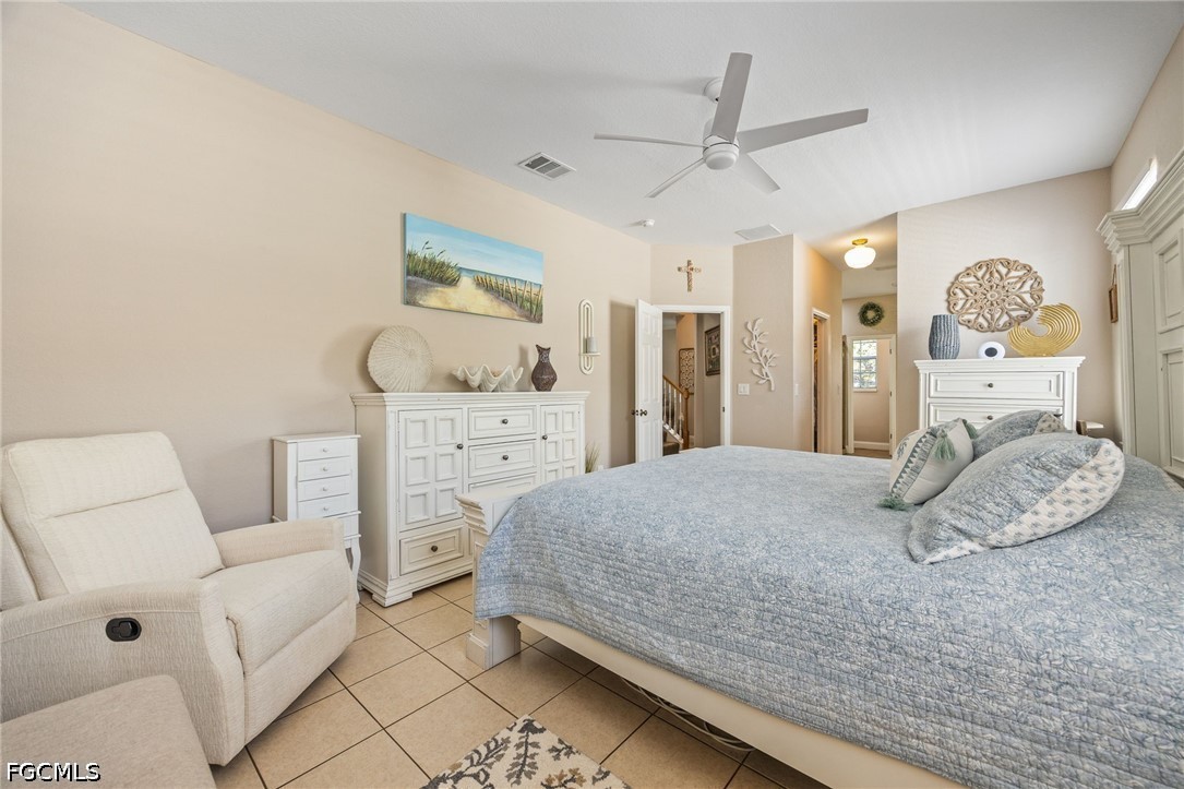4 Bed SingleFamilyResidence for Sale in Cypress Cay, FL — photo 17