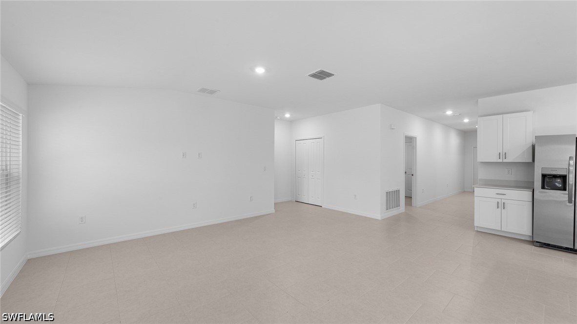 4 Bed SingleFamilyResidence for Sale in Lehigh Acres, photo 17