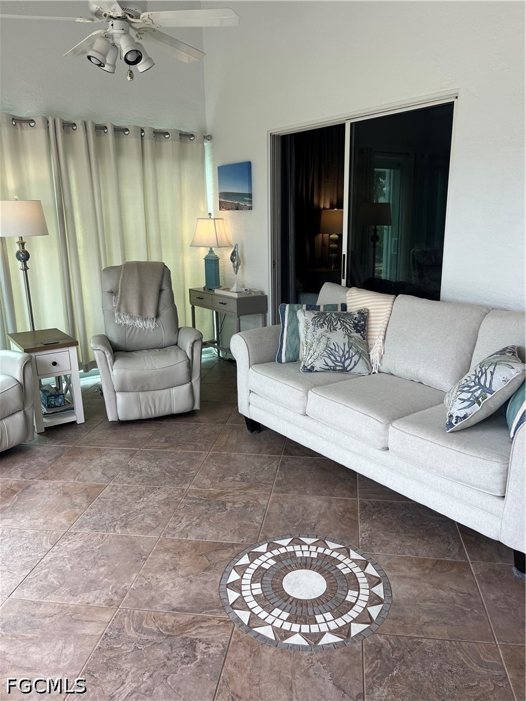 3 Bed Waterfront Home for Sale in North Fort Myers, photo 17