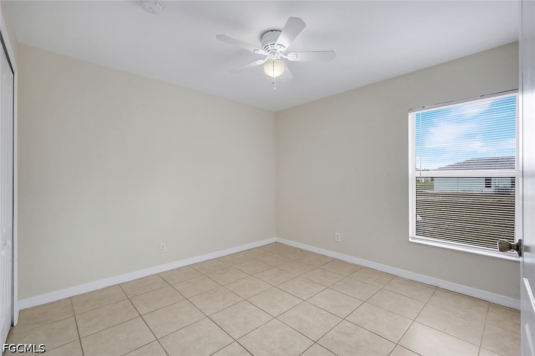 3 Bed SingleFamilyResidence for Sale in Cape Coral, photo 17