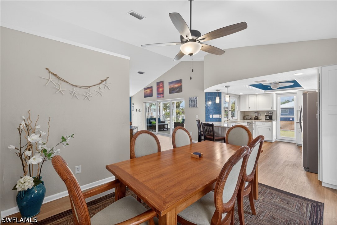 3 Bed Pool Home for Sale in Gulf Heights, photo 17