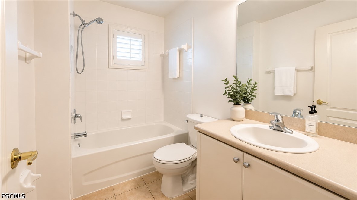 2 Bed Townhouse for Sale in Olympia Pointe, FL, $169,900 — photo 17