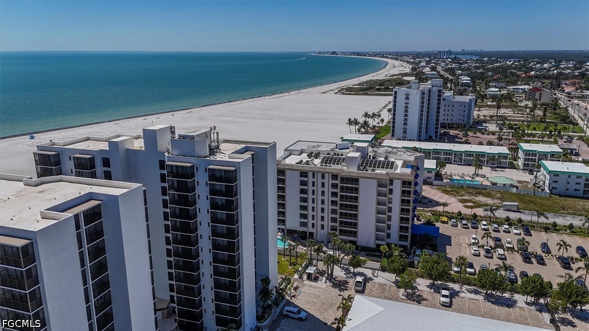 2 Bed Condominium for Sale in Fort Myers Beach, FL, $299,000 — photo 17
