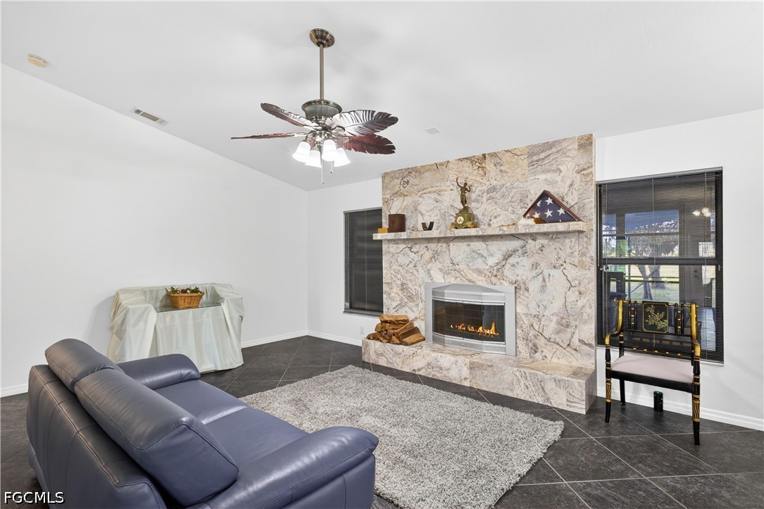 3 Bed Pool Home for Sale in Fort Myers, photo 17