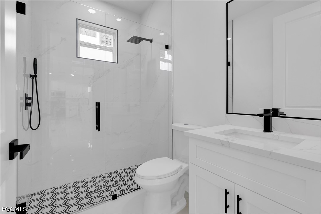 3 Bed SingleFamilyResidence for Sale in Lehigh Acres, photo 17