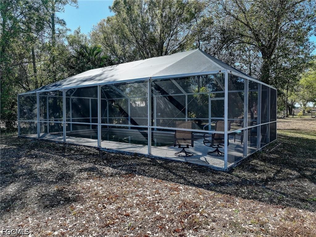 2 Bed Pool Home for Sale in North Fort Myers, photo 17