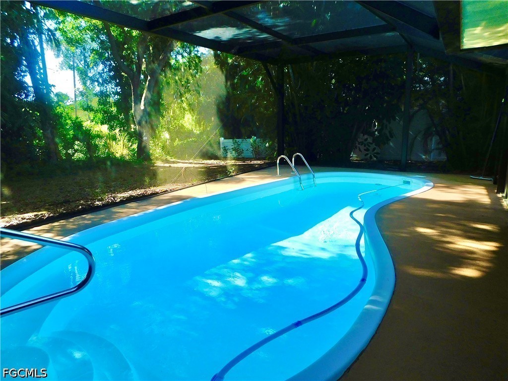3 Bed Pool Home for Sale in Calusa Woods, photo 17