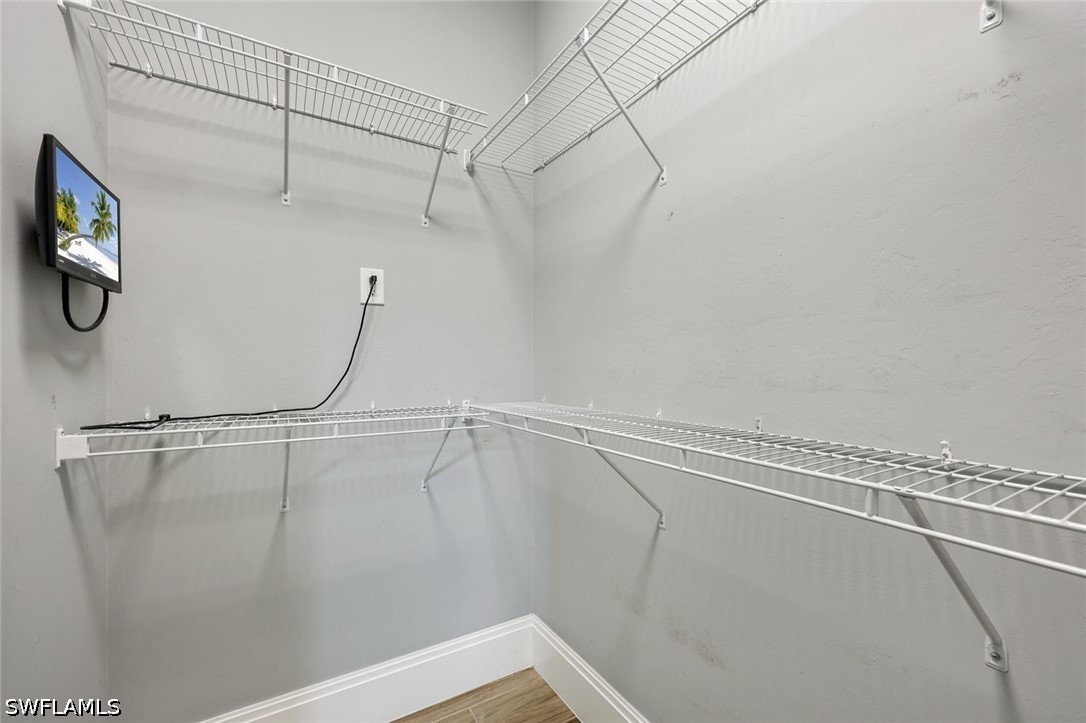3 Bed SingleFamilyResidence for Sale in Naples, photo 17