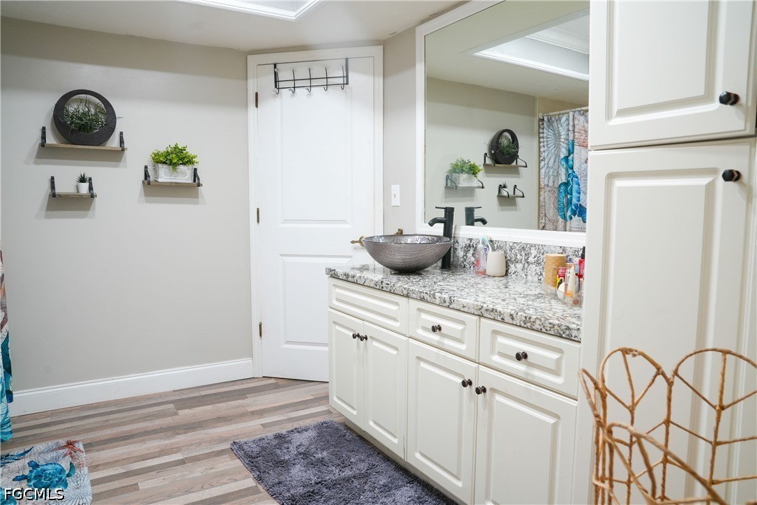2 Bed SingleFamilyResidence for Sale in Lehigh Acres, photo 17