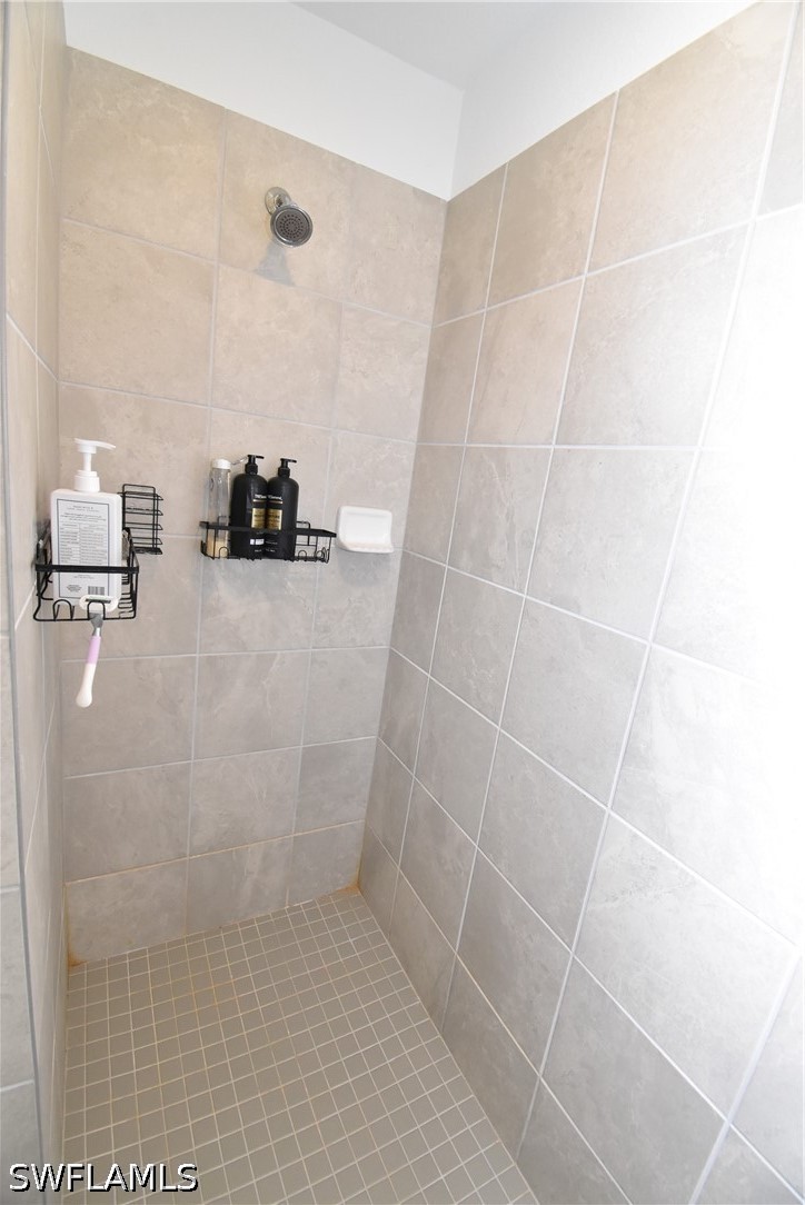 2 Bed Waterfront Home for Sale in Punta Gorda, FL, $325,000 — photo 17