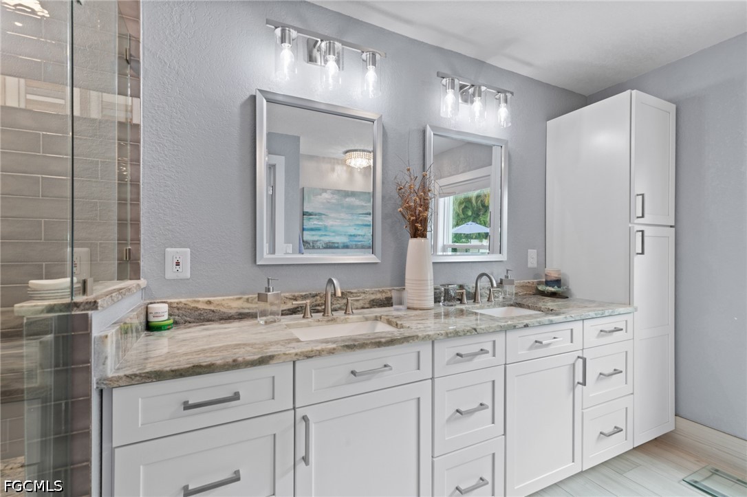 3 Bed Pool Home for Sale in Cape Coral, photo 17
