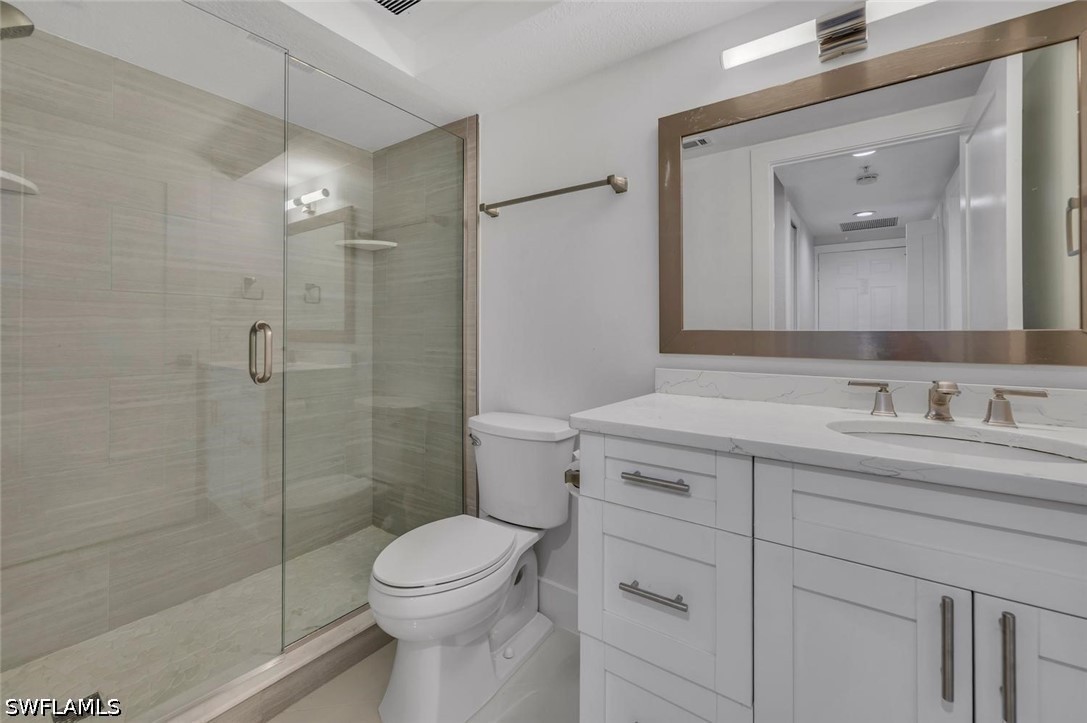 3 Bed Condominium for Sale in Calusa Bay South, photo 17