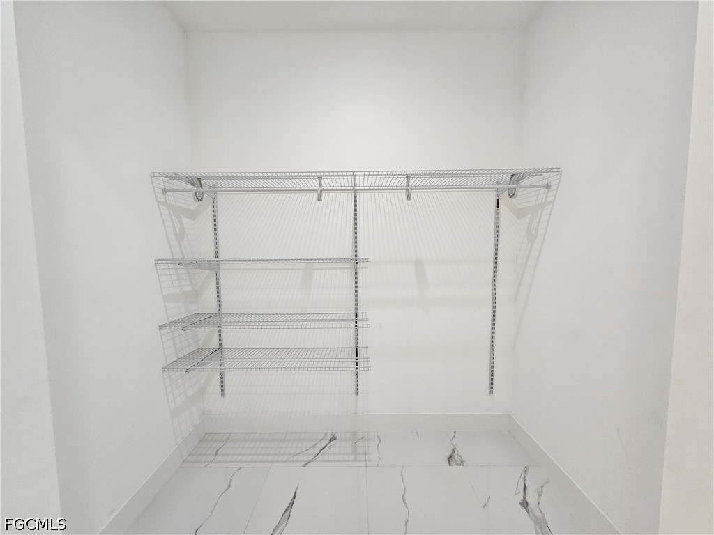 3 Bed SingleFamilyResidence for Sale in Naples, photo 17