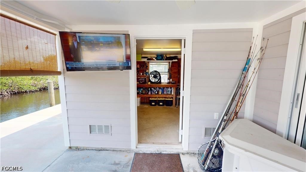 3 Bed Waterfront Home for Sale in Bokeelia, photo 17