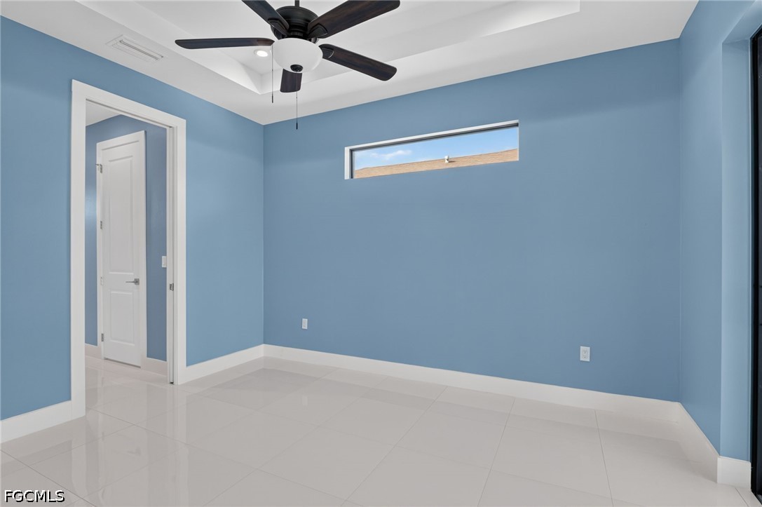 3 Bed Pool Home for Sale in Cape Coral, photo 17