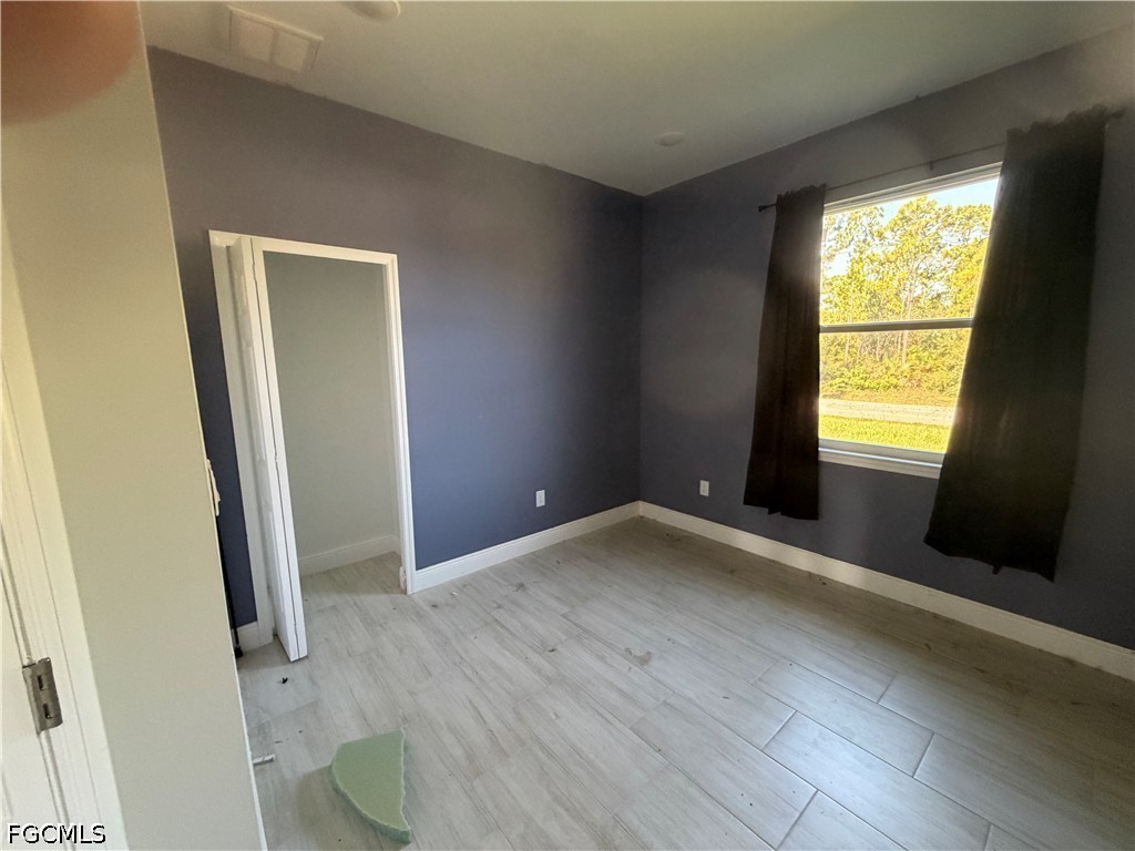 4 Bed SingleFamilyResidence for Sale in Lehigh Acres, photo 17