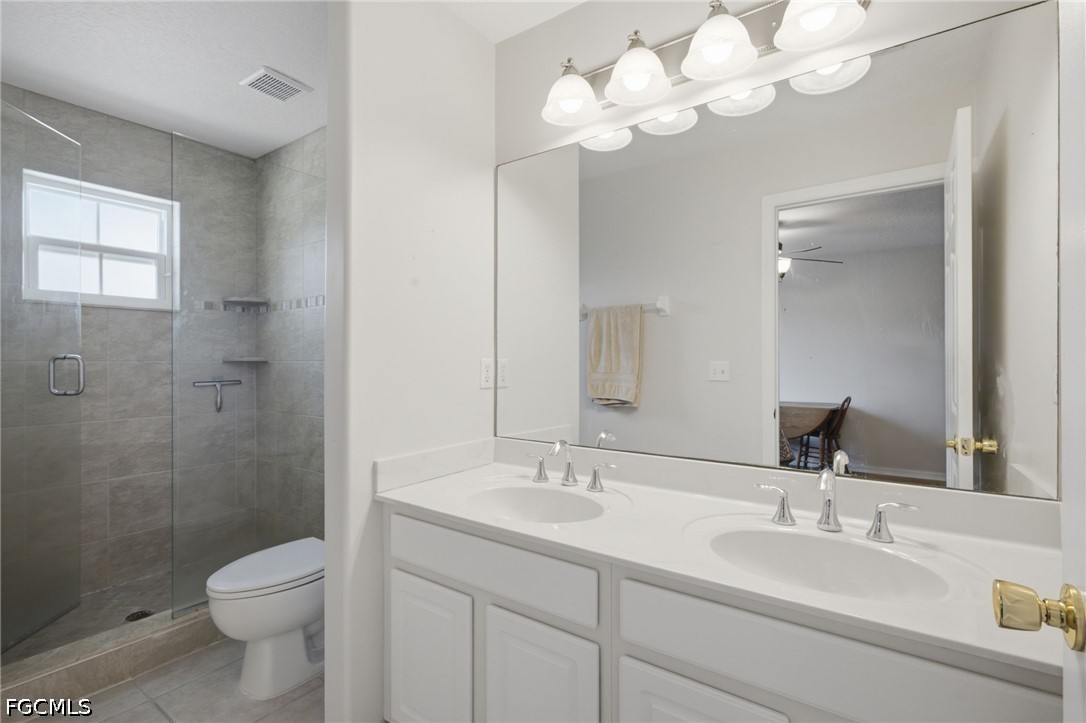2 Bed Townhouse for Sale in Cypress Landing, photo 17