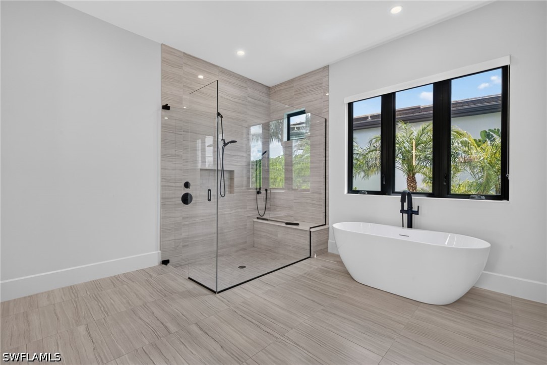 3 Bed Pool Home for Sale in Lucarno, FL — photo 17